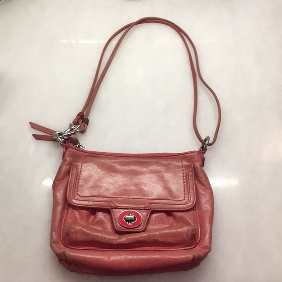 2000’s Era coral Coach purse - Picture 8 of 12